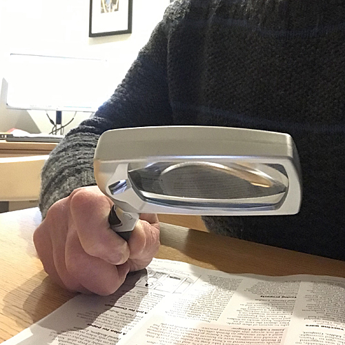 Folding Pocket Magnifying Glass With Light, Large 3x Rectangular Reading  Magnifying Glass With Led With Variable Intensity For The Elderly Suffering  F